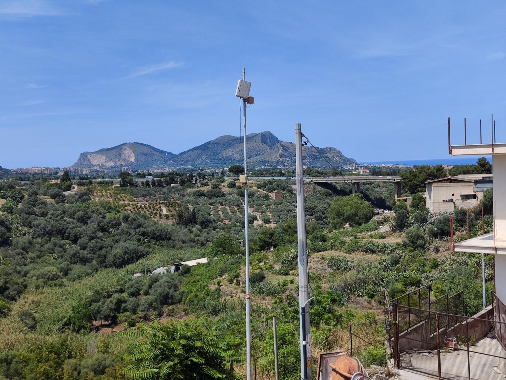 Panoramico Wifi Tv Centro Storico Lejlighed Casteldaccia Eksteriør billede